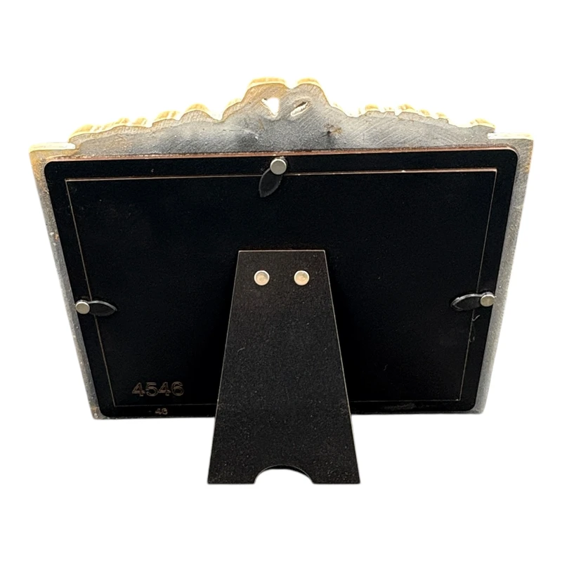 قاب عکس لوکس و جذاب قاب عکس مناسب برای دکوراسیونهای مختلف