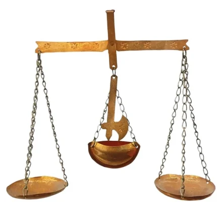 آویز تزیینی مدل ترازوی عدالت