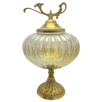 شکلات خوری شفاف با درپوش طلایی و طراحی زیبا