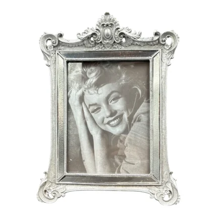 قاب عکس دکوراتیو با طراحی منحصر به فرد و جذاب