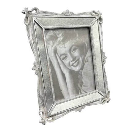 قاب عکس با کیفیت و مقاوم مدل