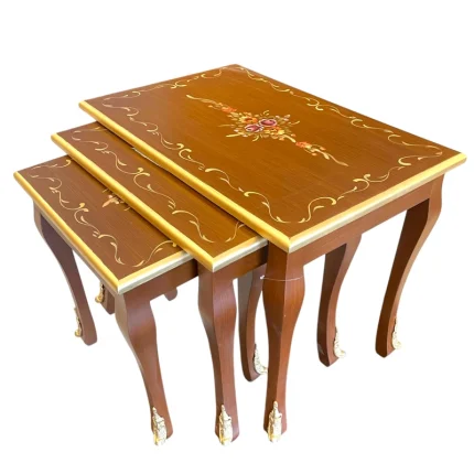 مجموعه سه عددی میز جلو مبلی با نقوش گل و تزئینات طلایی