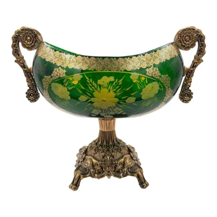 "آجیل خوری تزئینی با رنگ‌های لوکس سبز و طلایی و طراحی‌های دقیق."