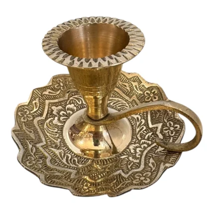 جاشمعی برنجی مدل انگشتی ۳، با طراحی هنری و جنس با کیفیت برنج.