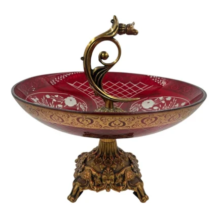 "میوه‌خوری با پایه‌ی طلایی محکم و طرح‌های پیچیده."