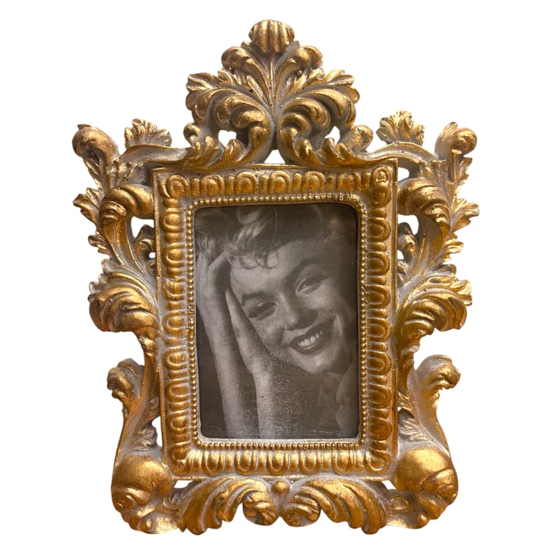 قاب عکس کد ۲۰۲۵ (2) قاب عکس فلزی کد ۲۰۲۵ مناسب برای عکسهای پرتره و رومیزی